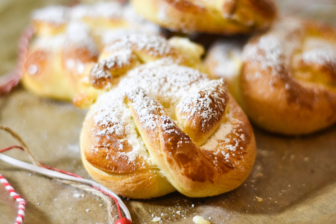 Dessert Texture Guide: Crispy, Chewy, Creamy, and Flaky Styles